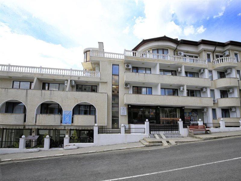 Hotel Corona Sveti Vlas Exteriör bild