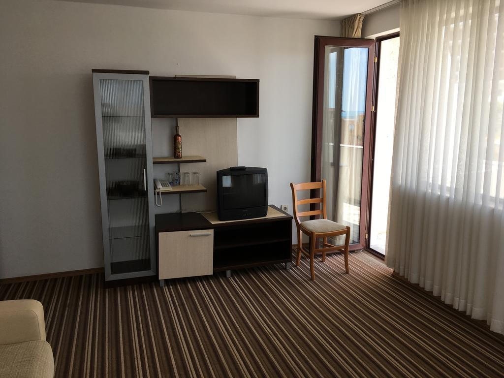 Hotel Corona Sveti Vlas Exteriör bild